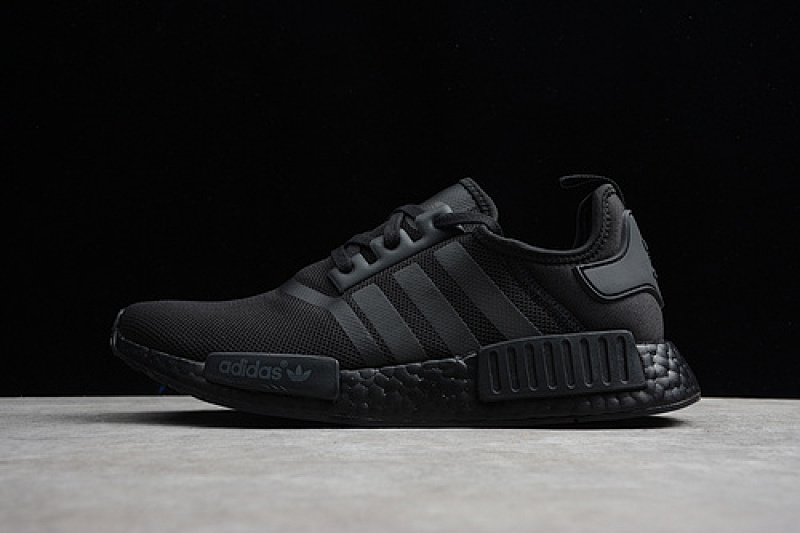 NMD R1 SHOES TRIPLE BLACK BLACK/BLACK · S311508, photo 1