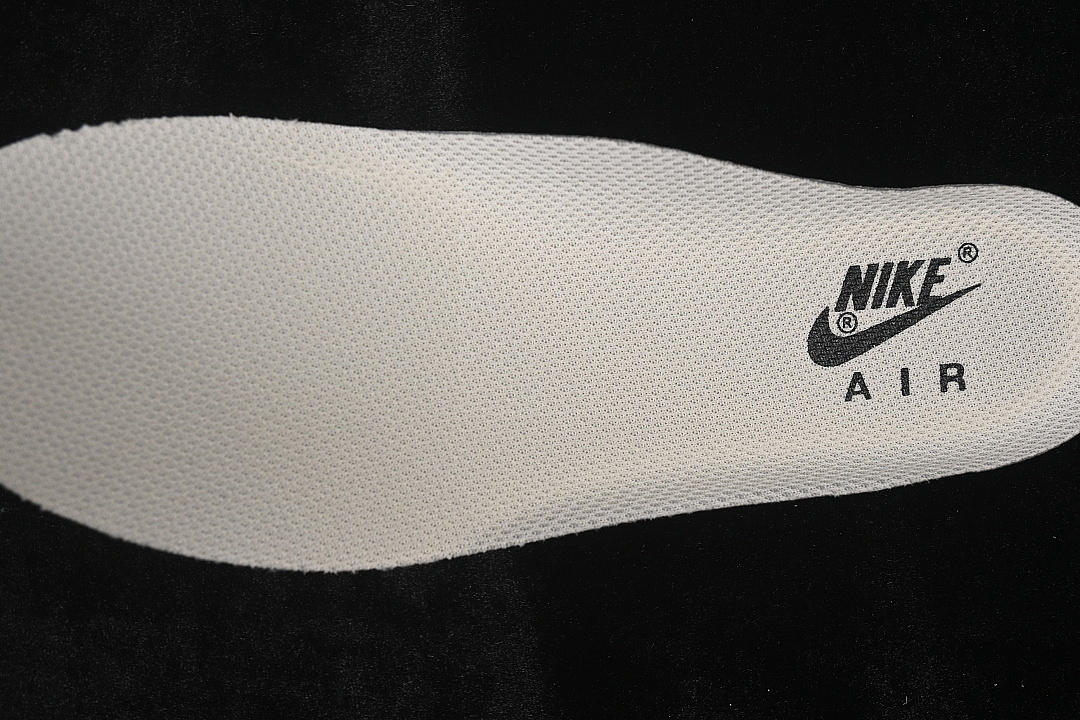 Nike [FJ7740-071]-[AIR FORCE 1'07 LOW CASUAL SNEAKERS WHITE/GREY/WHITE]-[WOMAN:36-39]-[MAN:40-45] - Image 4
