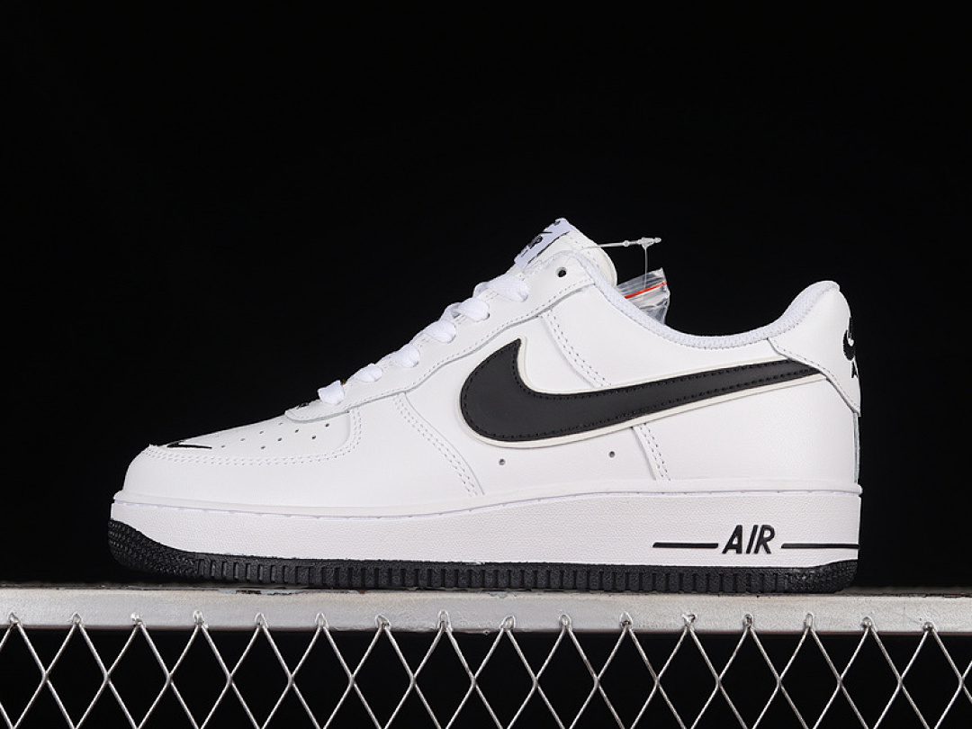 Nike Nike AIR FORCE 1 07 LOW WHITE/BLACK · CV5696-963, photo 1