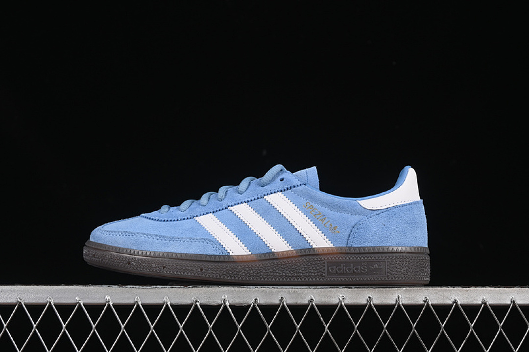 Unbranded [BD7632]-[HANDBALL SPEZIAL LIGHT BLUE/CLOUD WHITE/GUM]-[WOMAN:35-39]-[MAN:40-45], photo 1