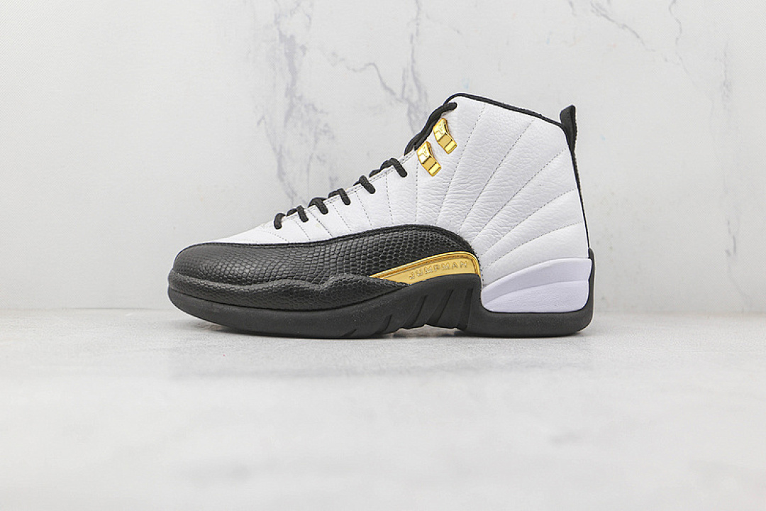 Jordan [CT8013-170]-[AIR JORDAN 12 RETRO ROYALTY WHITE/BLACK/METALLIC GOLD]-[MAN:40-47.5], photo 1