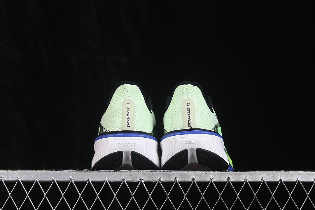 Nike [IB1873-702]-[AIR ZOOM PEGASUS 42 VOLT TINT/LIME BLAST/BLACK SPRUCE]-[WOMAN:39]-[MAN:40-46] - Image 14