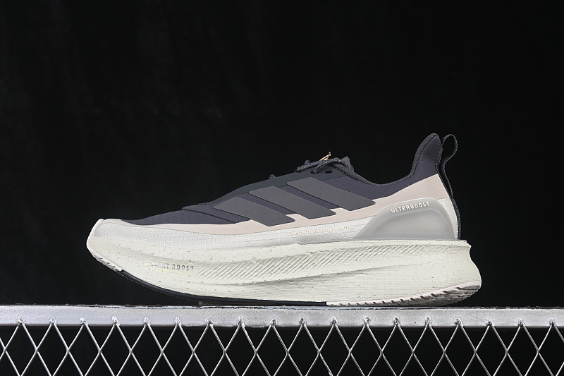 ULTRABOOST 5 HK POPCORN RUNNING SHOES LIGHT GRAY/BLACK · JS2439, photo 1