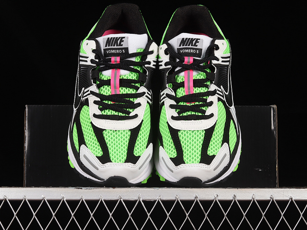 Nike [CI1694-300]-[AIR ZOOM VOMERO 5 SE SP ELECTRIC GREEN/BLACK-SAIL]-[WOMAN:36-39]-[MAN:40-45] - Image 13