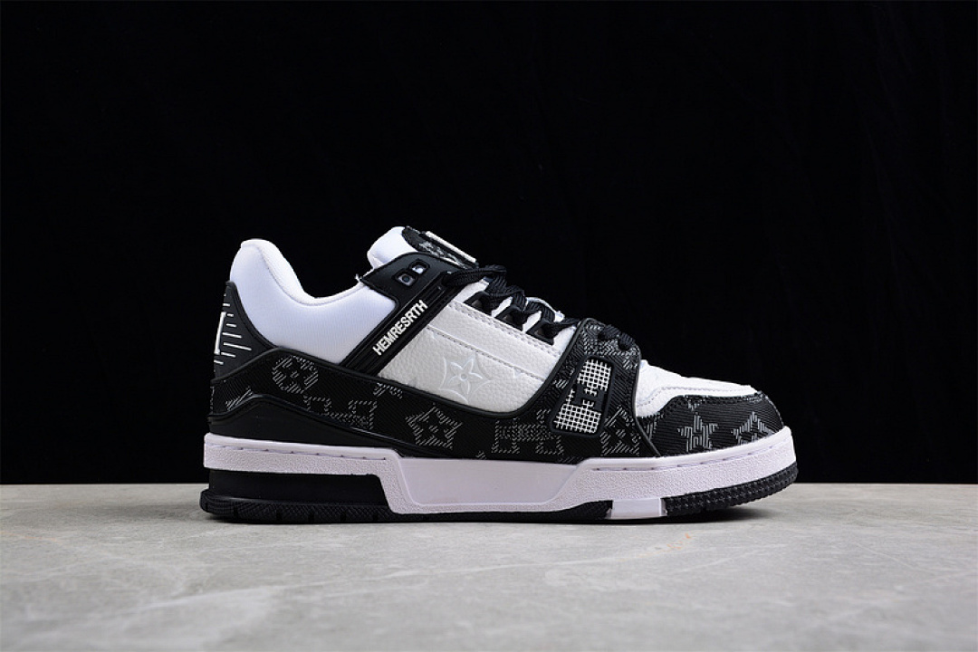 Louis Vuitton [L*V 2022 TRAINER SNEAKERS RED/WHITE/RED]-[WOMAN:36-39]-[MAN:40-46] - Image 11