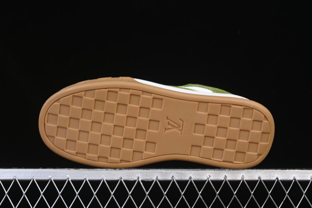 Louis Vuitton [LOUIS VUITTON SKATE SNEAKER CLASSIC 2025SS GREEN/WHITE]-[MAN:39-45] - Image 15