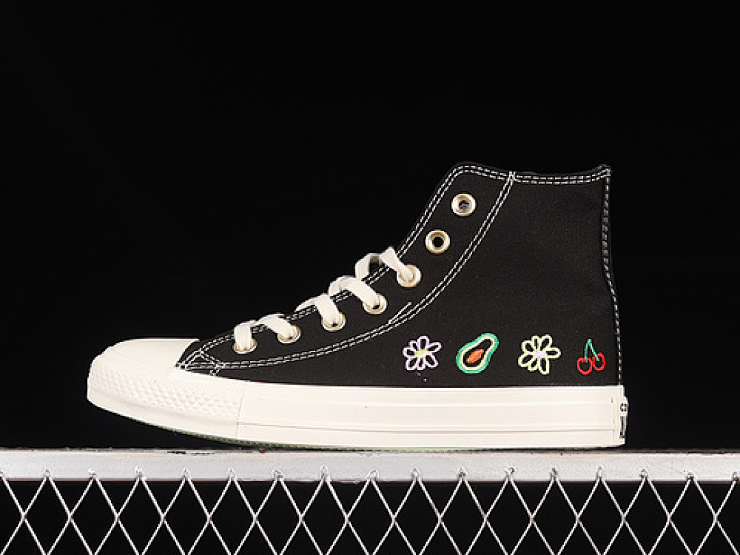 Converse [A06065C]-[CHUCK TAYLOR ALL STAR HIGH FESTIVAL EMBROIDERED FRUITS FLORALS BLACK/GREEN BEAM], photo 1