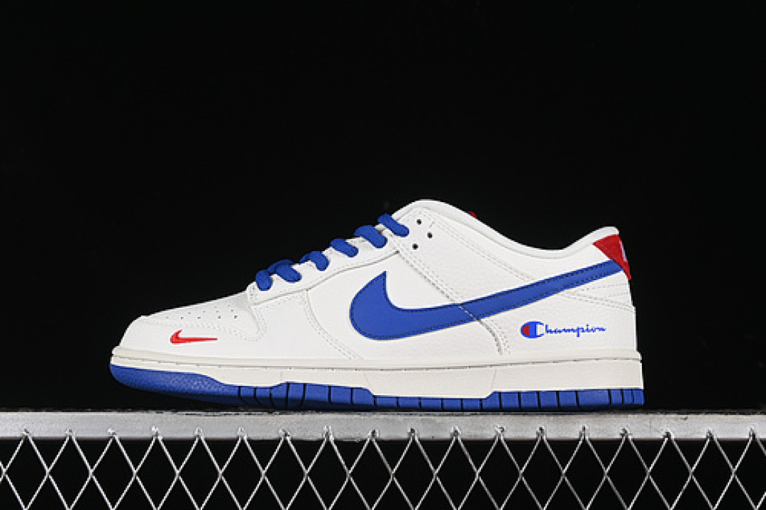 Unbranded [KK1333-001]-[SB DUNK LOW WHITE/BLUE/RED]-[WOMAN:36-39]-[MAN:40-45], photo 1