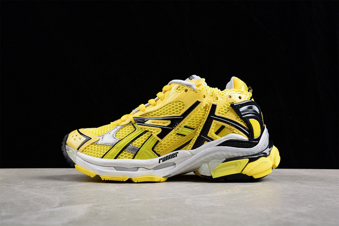 Kith [W2RD30501]-[BA*LEN*CIAGA RUNNER KITH FOUR.COLOR 7.0 YELLOW/BLACK/SILVER-WHITE]-[UNISEX:35-46], photo 1