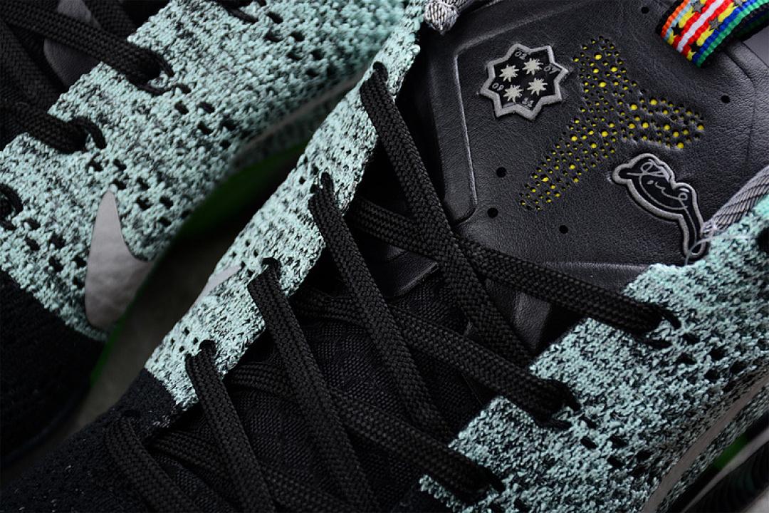 Nike [8244521-305]-[KOBE 11 LOW EASTER BLACK/BLACK/GREEN]-[MAN:40-46] - Image 8