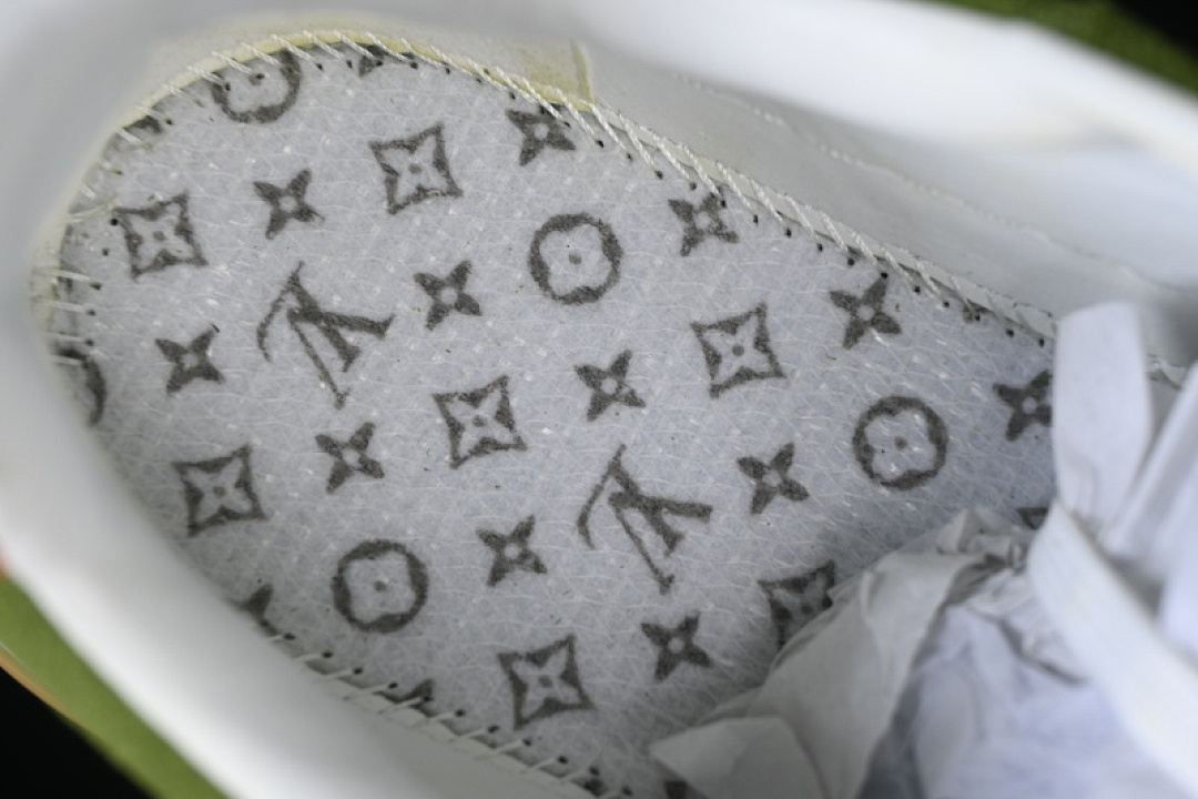 Louis Vuitton [LOUIS VUITTON SKATE SNEAKER CLASSIC 2025SS GREEN/WHITE]-[MAN:39-45] - Image 6