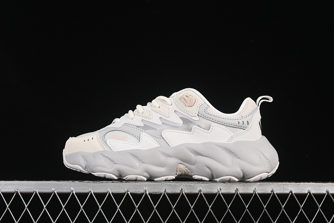 Fila [F12W531101FAB]-[FILA FUSION 2.0 WHITE/GREY/BEIGE]-[WOMAN:35.5-40], photo 1
