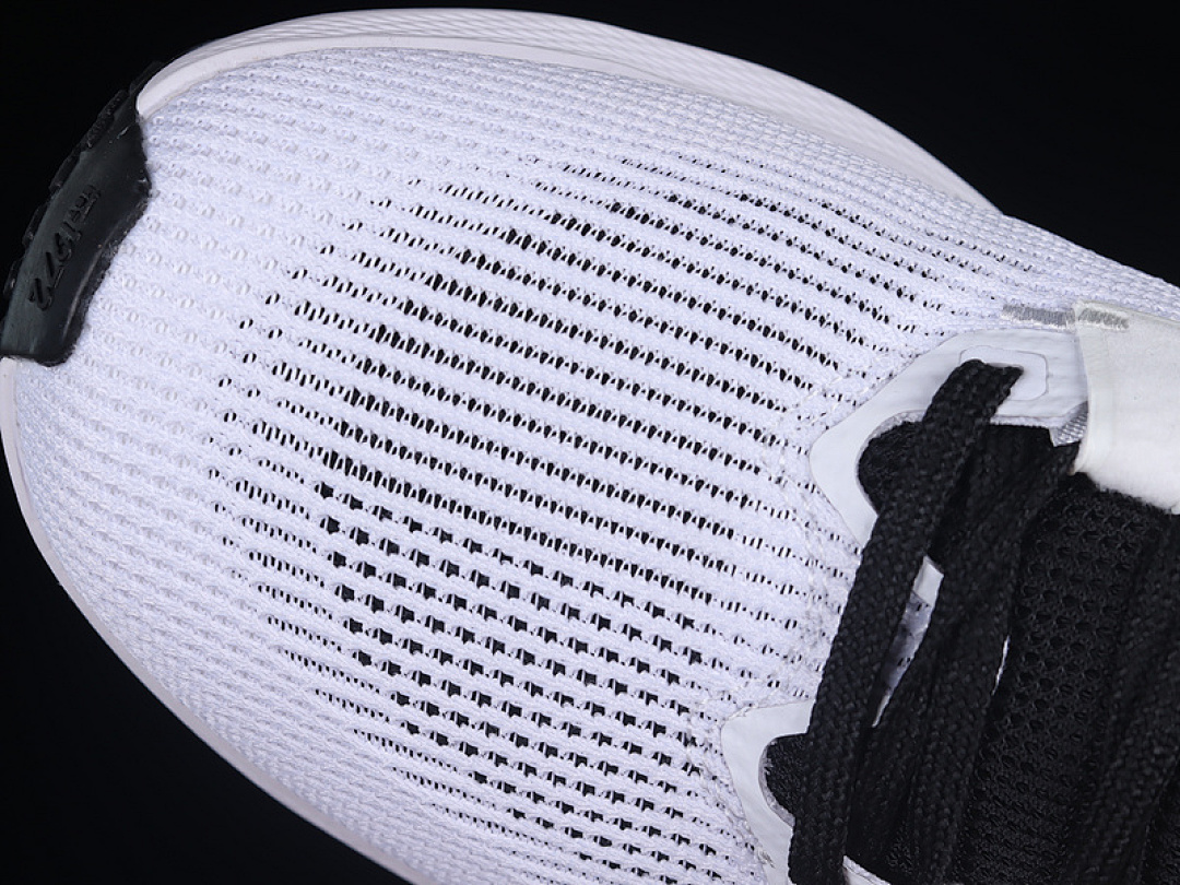 Nike [DV3854-102]-[AIR ZOOM PEGASUS 40 WHITE/BLACK/WHITE]-[MAN:39-45] - Image 9