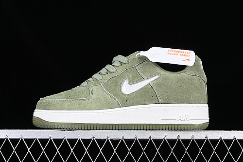 Nike Nike AIR FORCE 1 07 LOW ROYAL JEWEL WHITE/GREEN · DV0785-300, photo 1