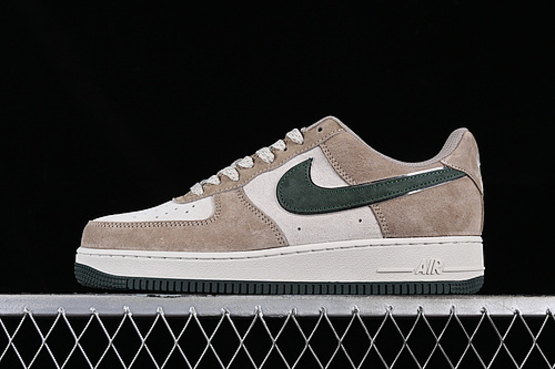 Nike Nike AIR FORCE 1 07 LOW GREY/GREEN/BROWN · CW2288-111, photo 1