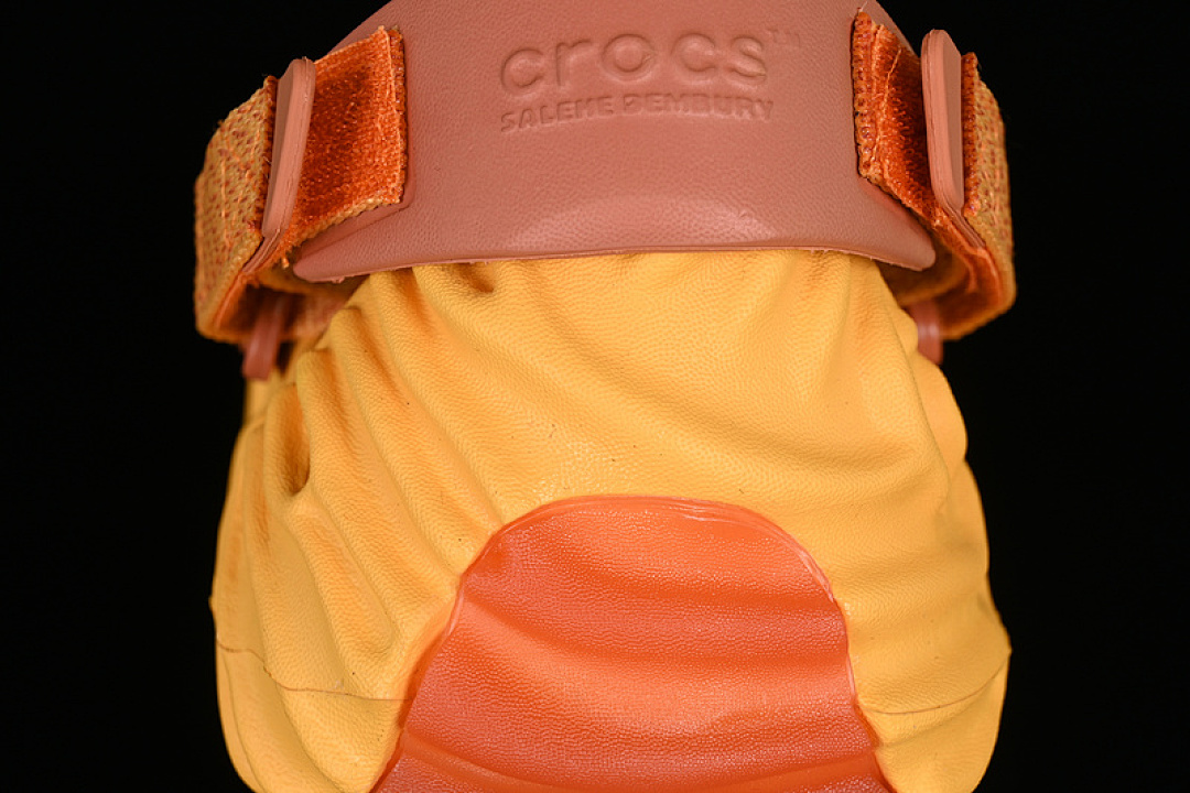 Crocs [SALEHE BEMBURY X CROCS POLLE CLOG ORANGE SORBET]-[WOMAN:36-39]-[MAN:40-46] - Image 5