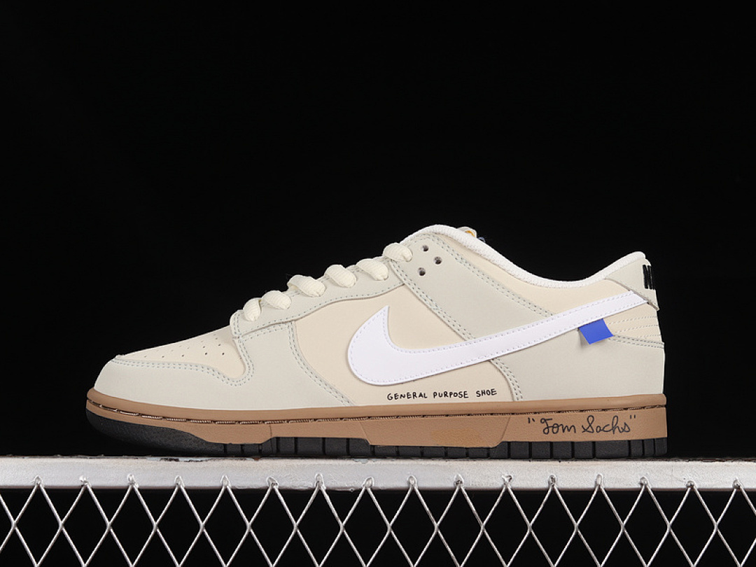 Nike OTOMO KATSUHIRO X SB DUNK LOW GREY/BROWN/WHITE · DD5896-020, photo 1