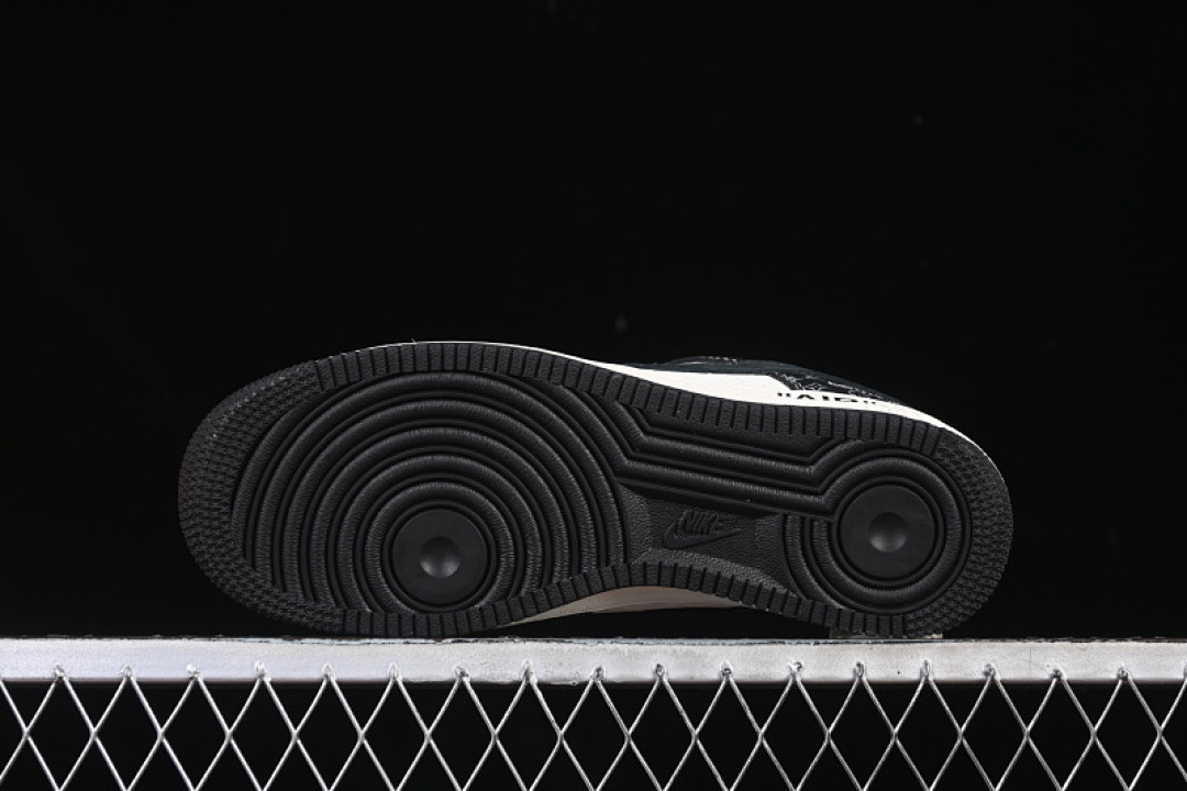 Nike [CX5050-Y10]-[AIR FORCE 1 07 LOW LV WHITE/BLACK]-[WOMAN:36-39]-[MAN:40-45] - Image 12