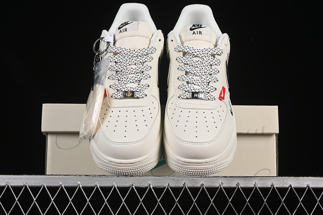 Nike [CS5288-010]-[AIR FORCE 1 07 LOW WHITE/BLACK/GREY/RED]-[WOMAN:36-39]-[MAN:40-45] - Image 13
