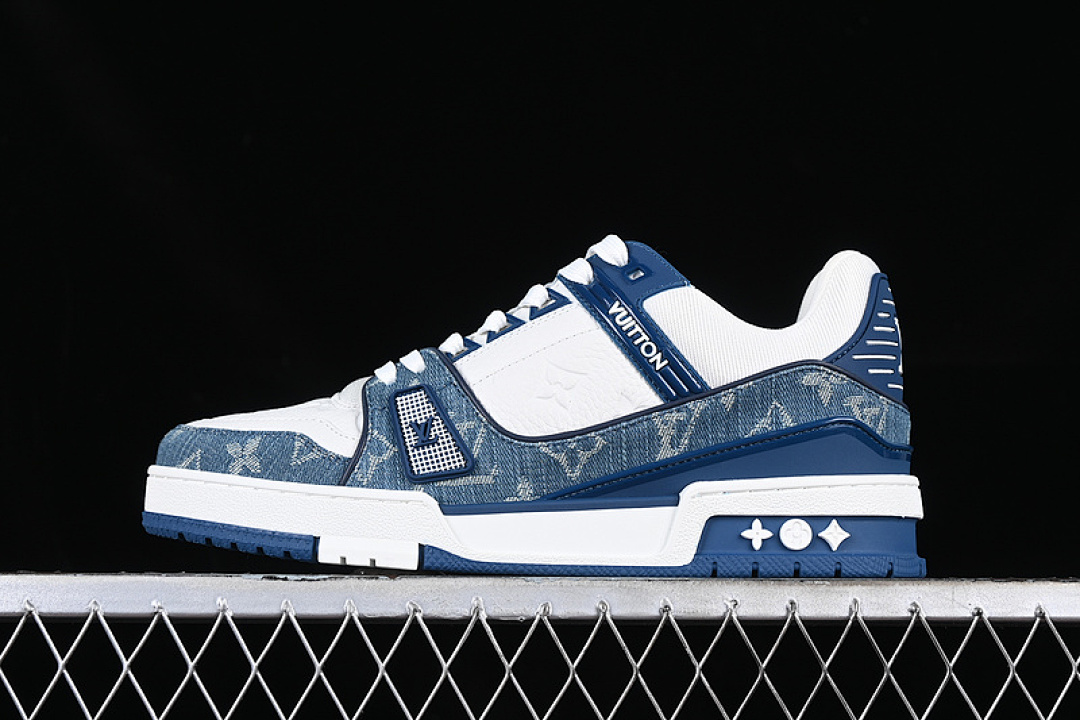 Louis Vuitton Louis Vuitton [TRAINER WHITE/BLUE/GREY]-[WOMAN:35-39]-[MAN:40-45], photo 1