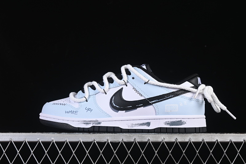 Nike DUNK LOW BANDAGE CASUAL SNEAKERS ICE BLUE/WHITE/BLACK · DD1391-100, photo 1