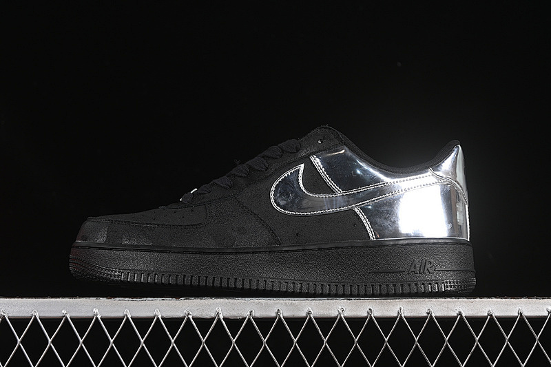 Nike Nike AIR FORCE 1 07 LOW BLACK/SILVER · HF2885-001, photo 1