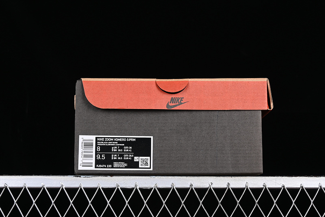Nike [FJ5474-133]-[AIR ZOOM VOMERO 5 TIMELESS WHITE/BLACK/PHOTON DUST/SAIL]-[UNSIEX:36-46] - Image 11