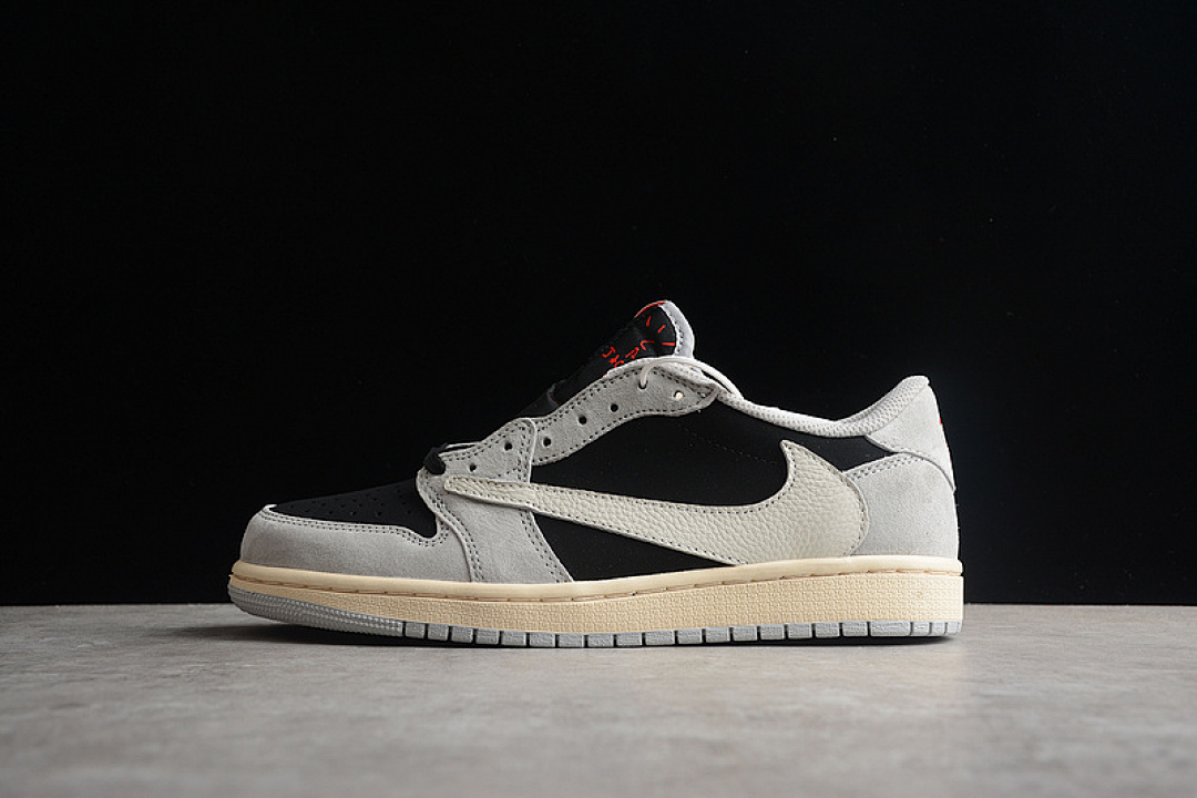 Jordan TRAVIS SCOTT AIR Jordan 1 LOW OG SP GREY/BLACK/CREAM · DM7866-010, photo 1