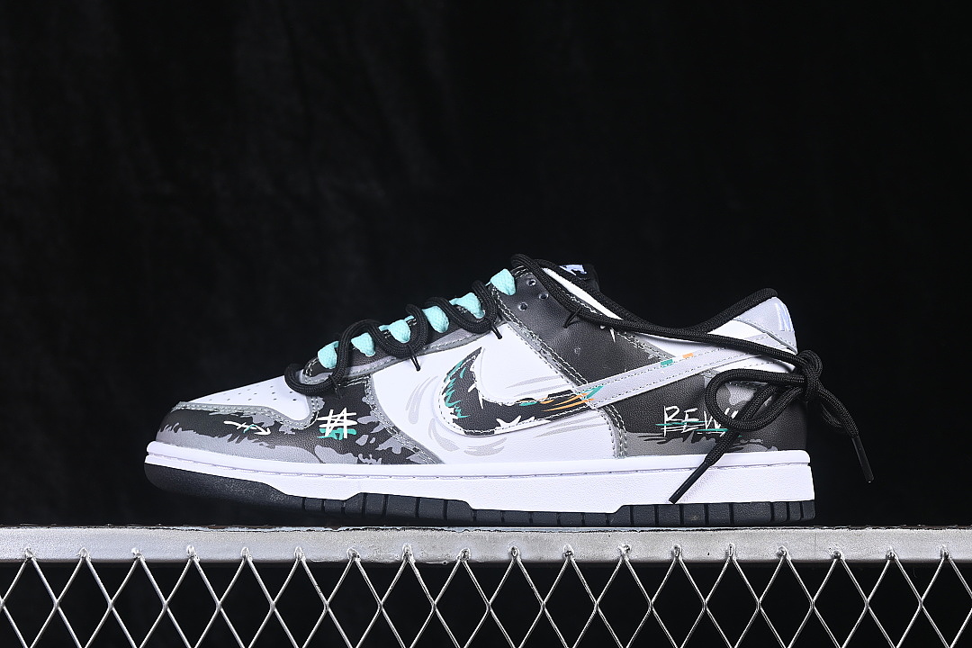 Nike DUNK LOW LACE UP CASUAL SNEAKERS ICE BLUE/WHITE/BLACK · DD1391-100, photo 1