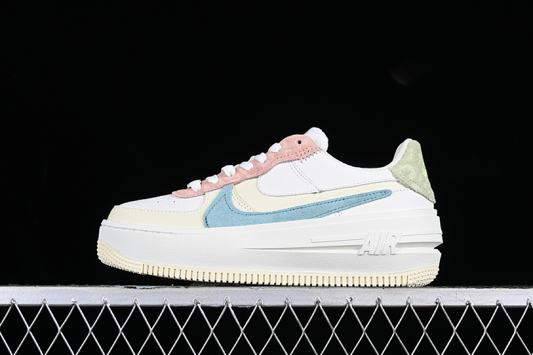 Nike [DX2671-100]-[AIR FORCE 1 PLTAFORM PASTEL LEOPARD SAIL/HONEYDEW/ARCTIC ORANGE/COPA], photo 1