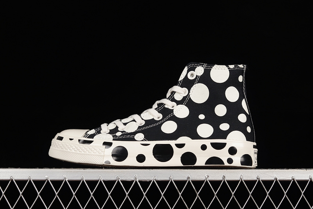 Converse Converse CHUCK TAYLOR ALL STAR 70S HIGH POLKA DOTS BLACK/EGRET/BLACK · A01182C, photo 1