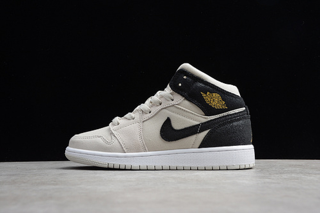 Jordan [554725-023]-[GZ AIR JORDAN 1 MID GS LIGHT BONE/METALLIC GOLD-BLACK]-[UNISEX:36-47.5], photo 1