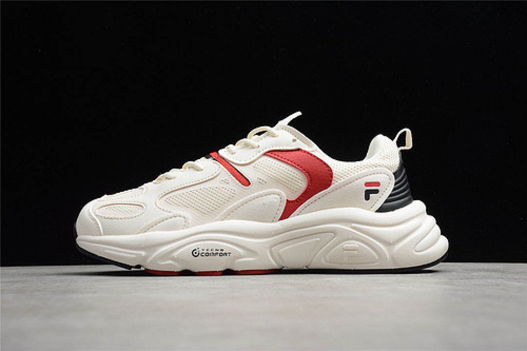 Fila [F12W124156FGJ]-[FI*LA FASHION SNEAKER WHITE/BLACK/RED]-[WOMAN:36-39]-[MAN:40-45], photo 1