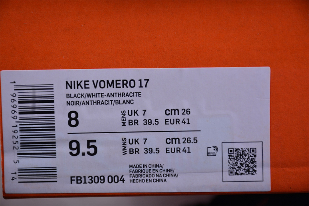 Nike [FB1309-004]-[AIR ZOOM VOMERO 17 BLACK/ANTHRACITE/WHITE]-[WOMAN:36-39]-[MAN:40-46] - Image 3