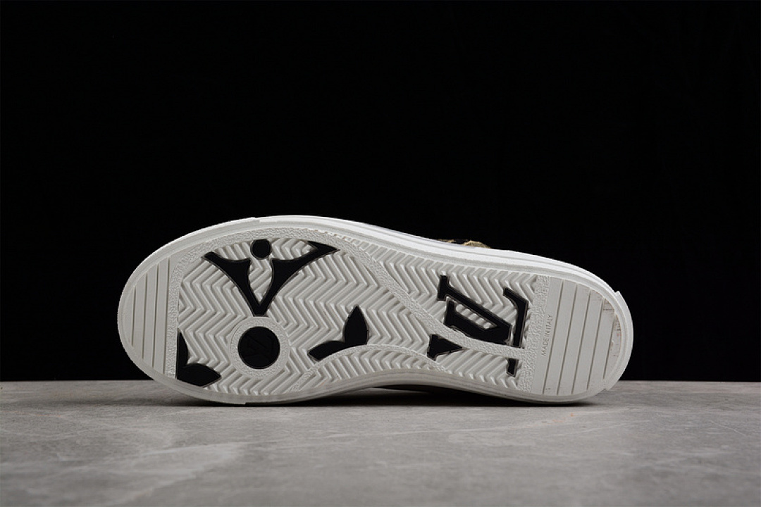 Chanel [L*V TRAINER 21SS SNEAKERS WHITE/LIGHT GREY/GOLD]-[WOMAN:35-39]-[MAN:40-45] - Image 14