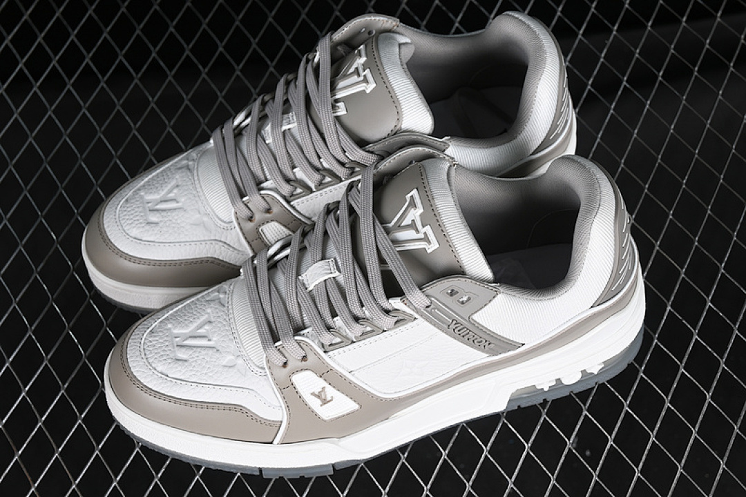 Louis Vuitton [TRAINER WHITE/GREY]-[WOMAN:35-39]-[MAN:40-45] - Image 12