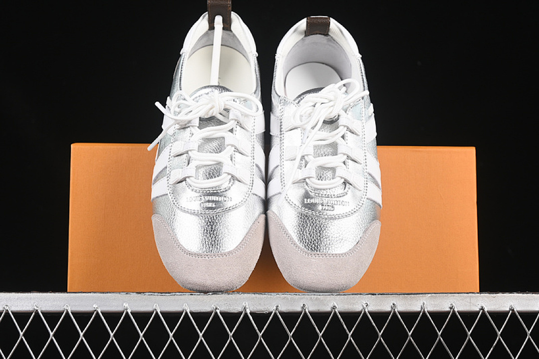 Louis Vuitton [LOUIS VUITTON SNEAKERINA GREY/SILVER/WHITE]-[WOMAN:35-40] - Image 12