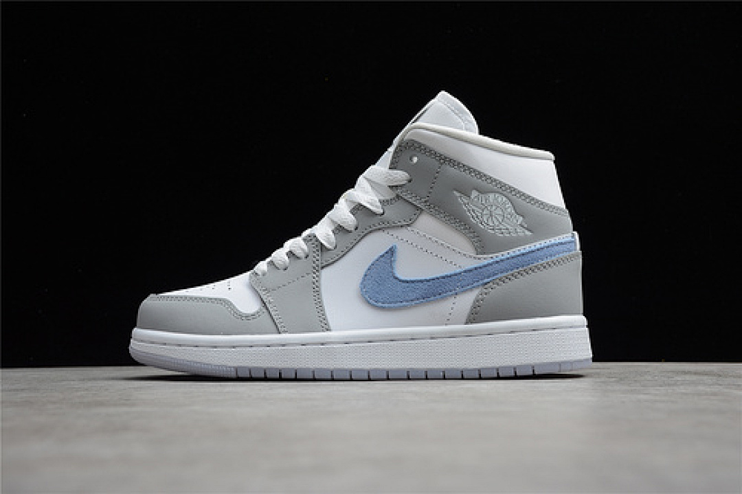 Jordan [BQ6472-105]-[CJ AIR JORDAN 1 MID LIGHT GREY/WHITE/LIGHT PURPLE]-[WOMAN:36-39]-[MAN:40-45], photo 1