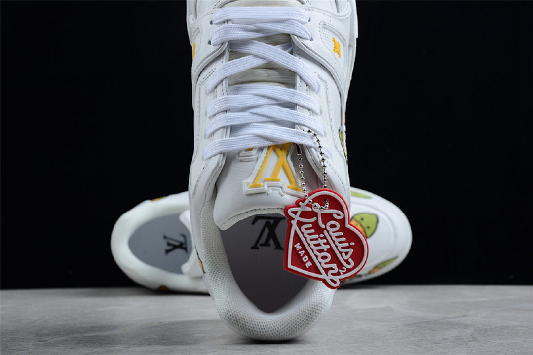 Louis Vuitton [65PIOO201]-[L*V TRAIL SNEAKERS WHITE/WHITE/MULTI-COLOR]-[MAN:38-45] - Image 11