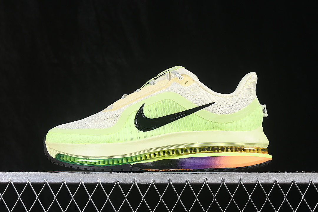Nike [HQ2592-701]-[AIR ZOOM PEGASUS PREMIUM SHOES GREEN/ORANGE]-[WOMAN:35.5-39]-[MAN:40-46], photo 1
