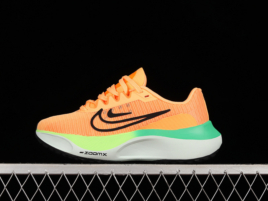 Unbranded [DM8974-800]-[ZOOM FLY 5 ORANGE/WHITE/BLACK-GREEN]-[WOMAN:36-40], photo 1
