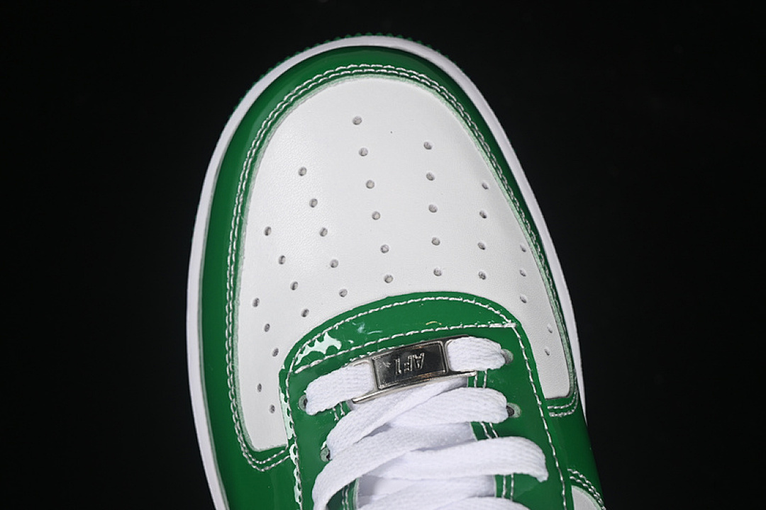 Nike [306146-131]-[AIR FORCE 1 07 LOW WHITE/CLASSIC GREEN-VARSITY RED]-[WOMAN:36-39]-[MAN:40-45] - Image 10