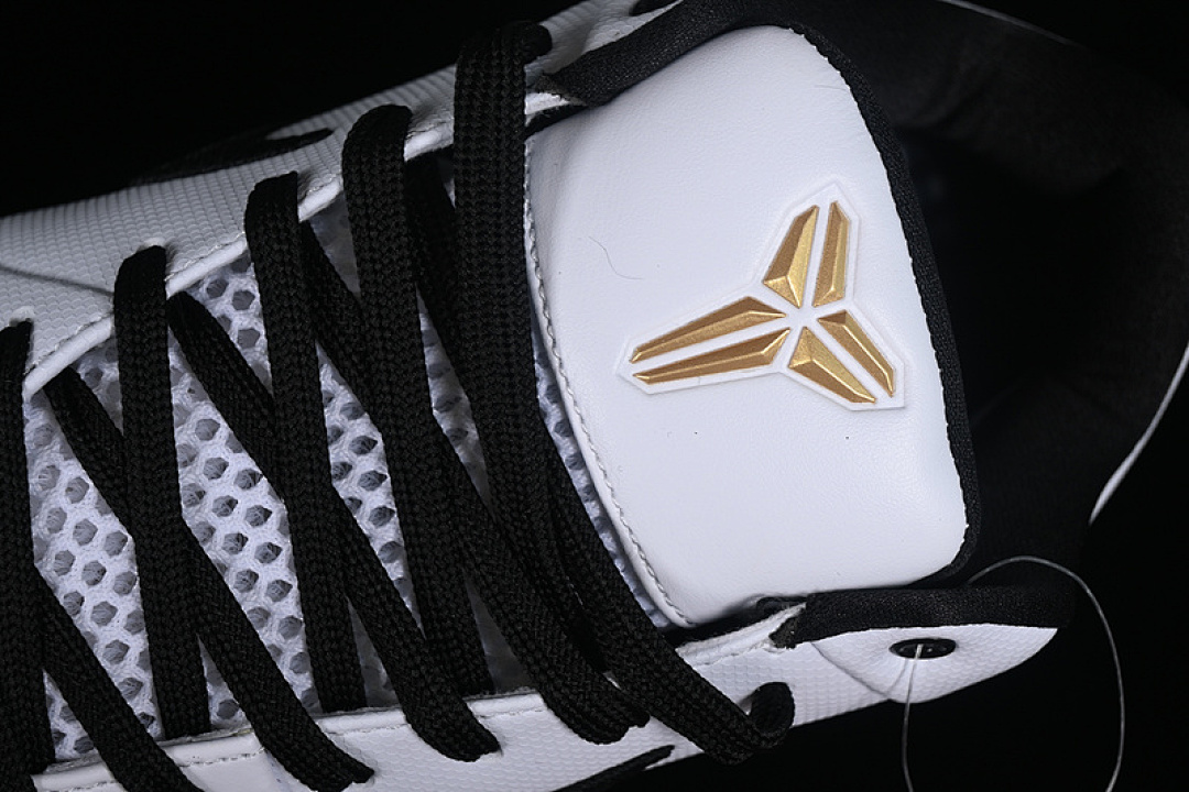 Nike [FJ9363-100]-[ZOOM KOBE 4 PROTRO MAMBACITA WHITE/WHITE/BLACK/METALLIC GOLD]-[MAN:40-46] - Image 9