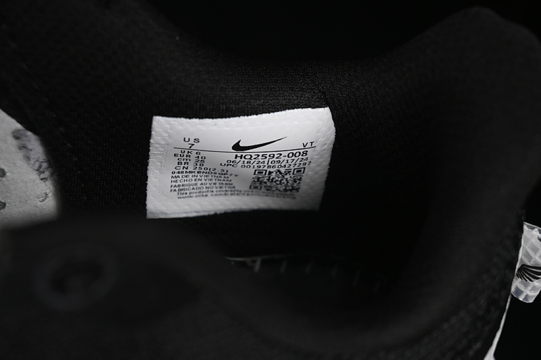 Nike [HQ2592-008]-[AIR ZOOM PEGASUS PREMIUM BLACK/WHITE]-[WOMAN:36-39]-[MAN:40-45] - Image 6
