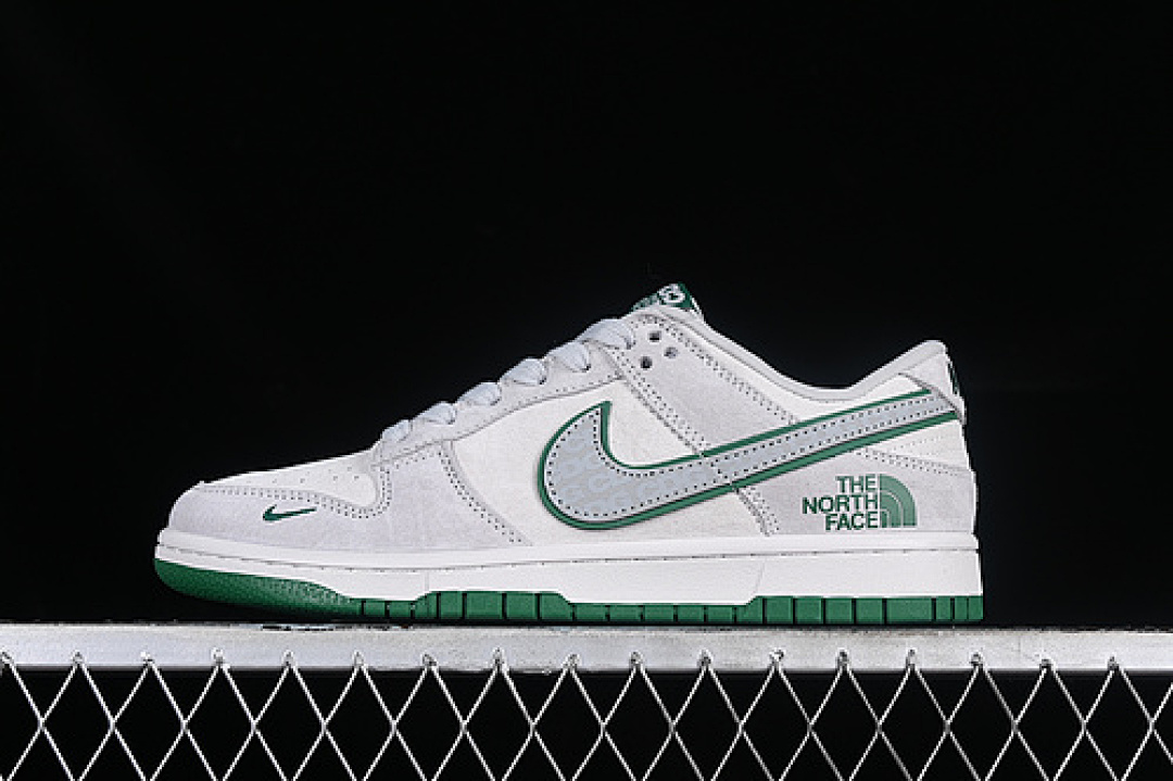 Unbranded [FC1688-180]-[SB DUNK LOW WHITE/GREY/GREEN]-[WOMAN:36-39]-[MAN:40-45], photo 1