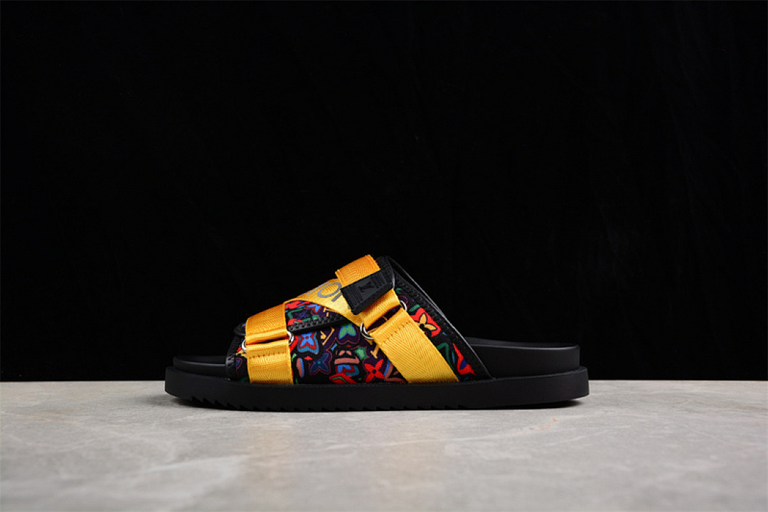 Louis Vuitton [L*V COMFORTABLE CASUAL COOL SLIPPERS BLACK/GOLD]-[MAN:38-45] - Image 13