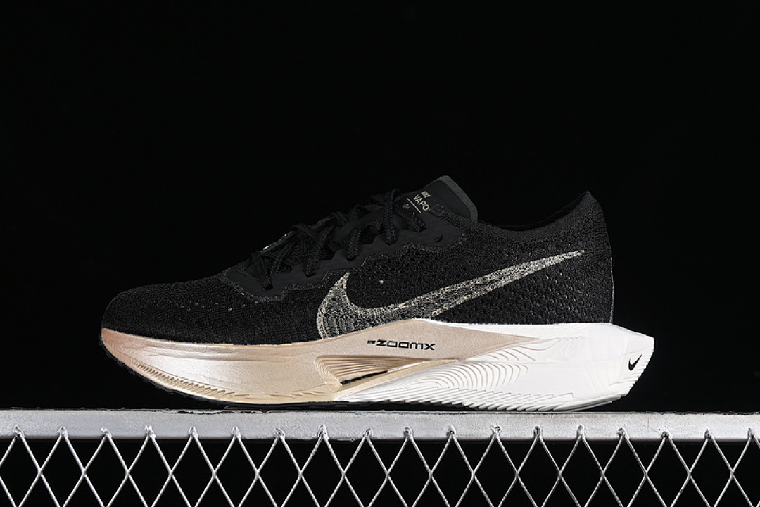 Unbranded [DV4129-001]-[ZOOMX VAPORFLY NEXT% 3 BLACK/BLACK/OATMEAL/METALLIC GOLD GRAIN]-[MAN:39-45], photo 1