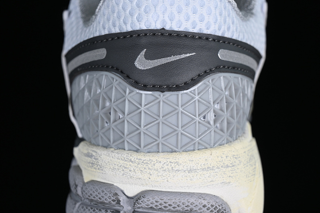 Nike [FD9919-001]-[ZOOM VOMERO 5 SP GREY/SILVER/BLACK/WHITE]-[WOMAN:36-39]-[MAN:40-45] - Image 6