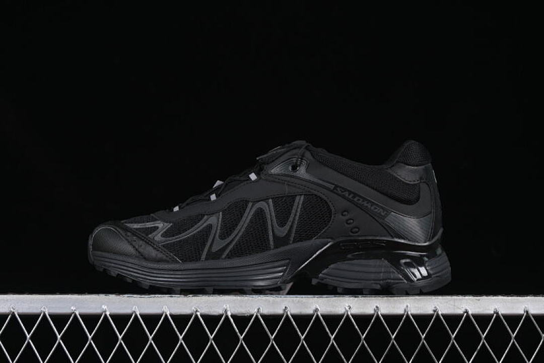 On Running On Running XT-WHISPER EXPLORER SERIES BLACK/INKINESS · 477620-26, photo 1
