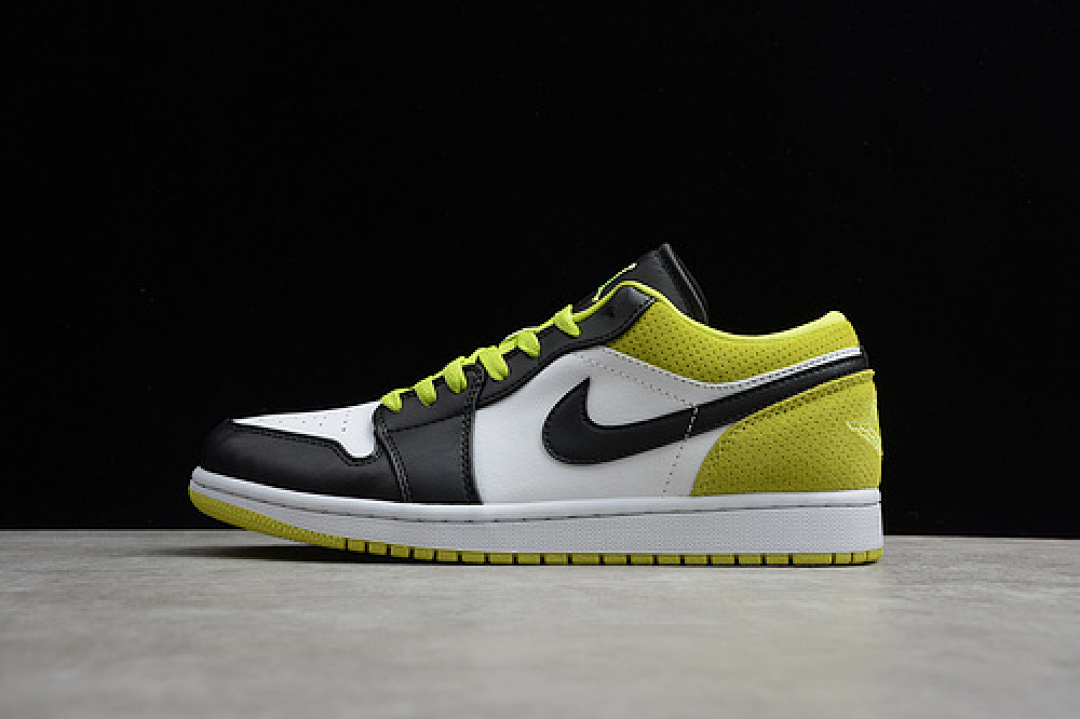 Jordan AIR Jordan 1 LOW CYBER GREEN BLACK/WHITE/GREEN · CK3022-003, photo 1